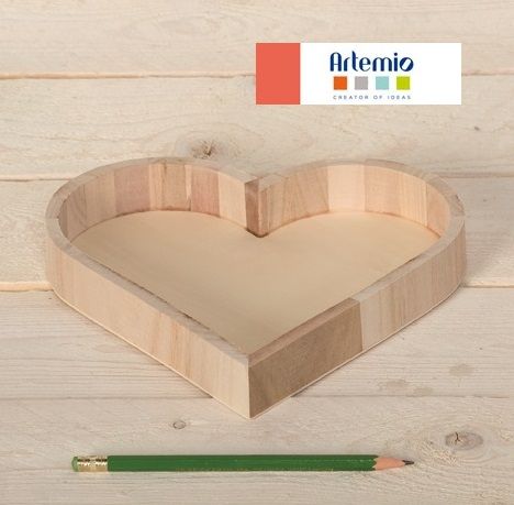 PLATE "HEART"  - Дървена табличка сърце  22 х 19 см